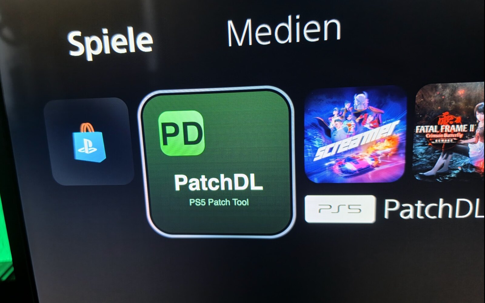 PatchDL tile on the PS5 home screen